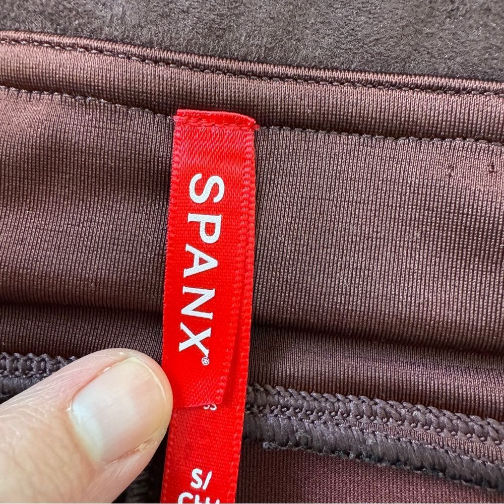 Spanx Faux Suede Leggings Dark Terracotta Size Small - Picture 5 of 8